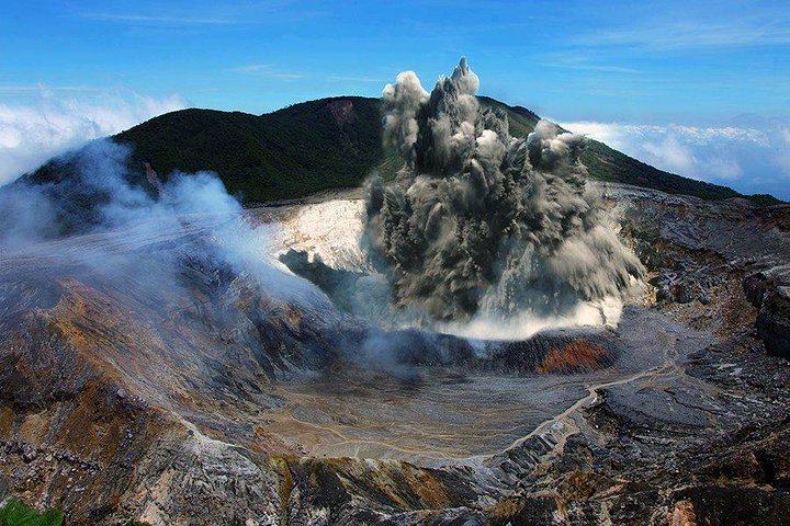 Poás Volcano crater showing dramatic landscapes and cloud forest surroundings